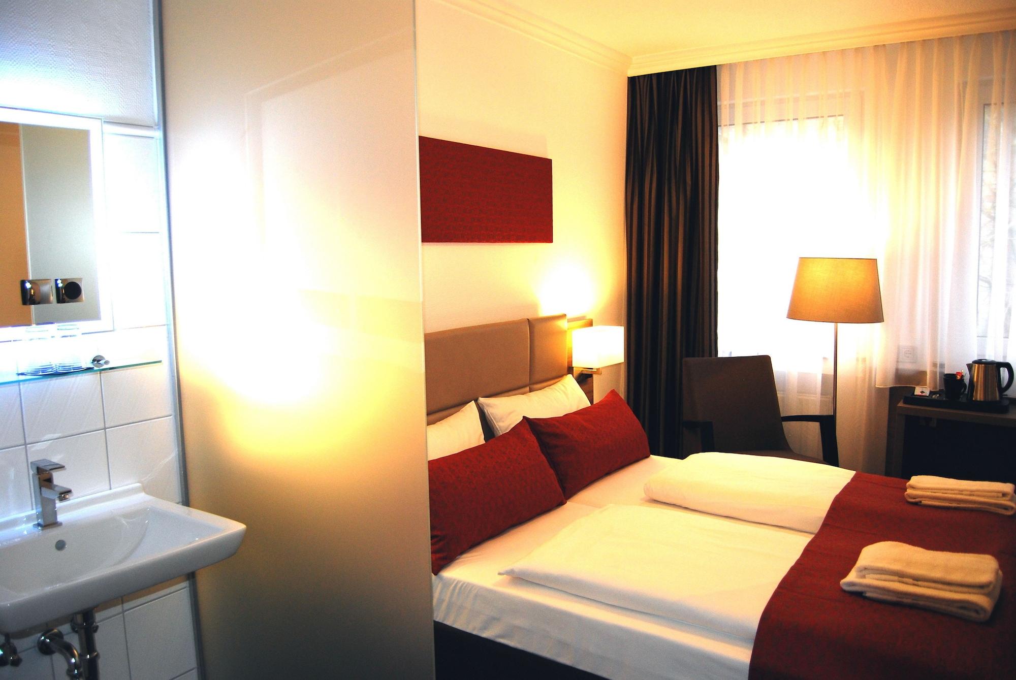 קלן Dom Hotel Am Roemerbrunnen מראה חיצוני תמונה